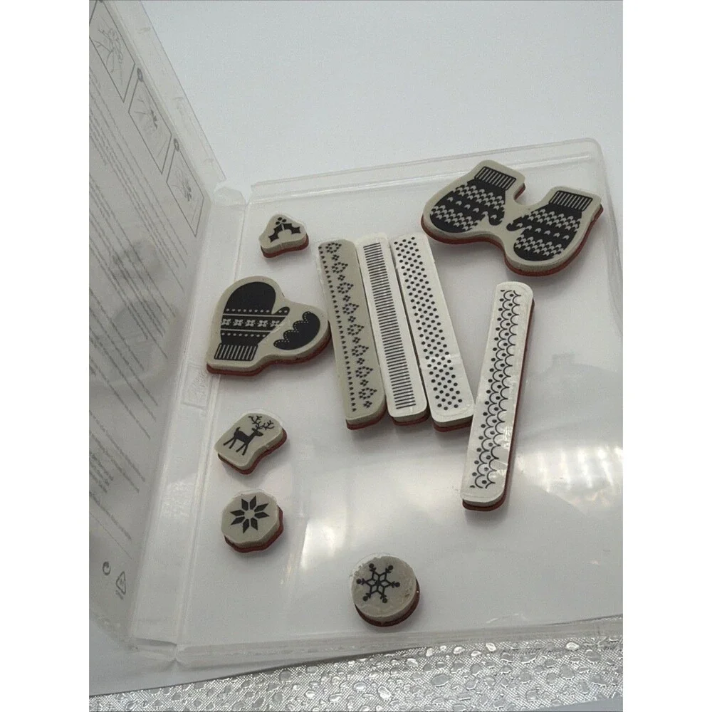 Stampin Up - MAKE A MITTEN - Rubber Stamp Set Winter
